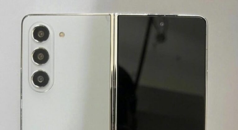 A Samsung Galaxy Z Fold 5 modell képe felbukkant a weben, a kamera dizájnja nem változott