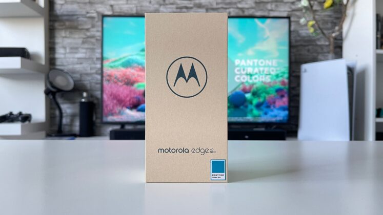 Kiszedtük dobozából a Motorola Edge 40 Neo-t: Divatos dizájn, professzionális felhasználásra tervezett funkciók és játékra alkalmas kijelző