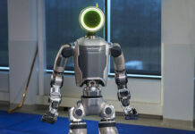 Boston Dynamics bemutatja az új elektromos meghajtású Atlas robotját
