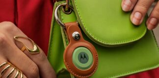 Motorola Moto Tag