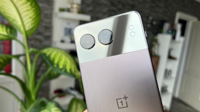 Új funkciókat hoz az első OnePlus Nord 4 frissítés: AI Best Face és Ultra HDR