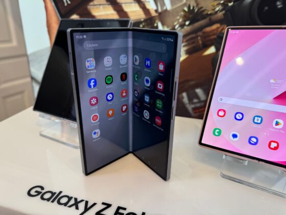 Samsung Galaxy Z Fold6: immár porálló és könnyebb; Fényesebb kijelző és hosszabb akkumulátor-üzemidő