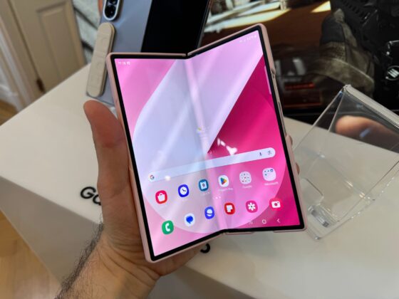 Samsung Galaxy Z Fold6: immár porálló és könnyebb; Fényesebb kijelző és hosszabb akkumulátor-üzemidő