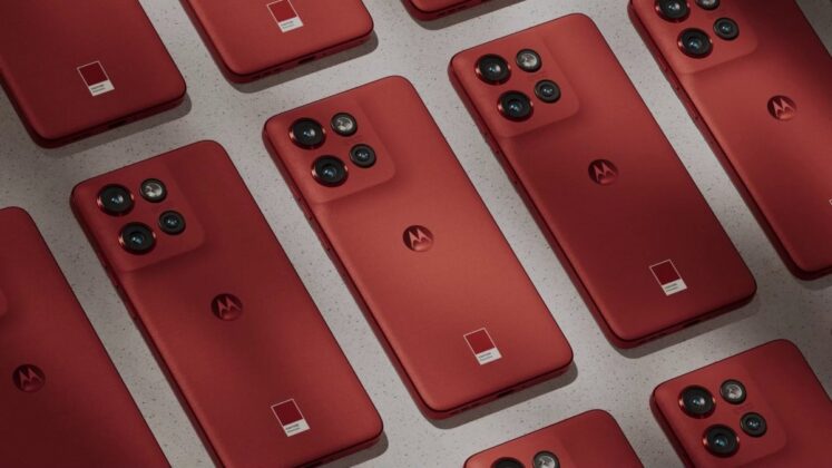 Motorola Edge 50 Neo: stílusos megjelenés, Pantone színek és tripla kamera